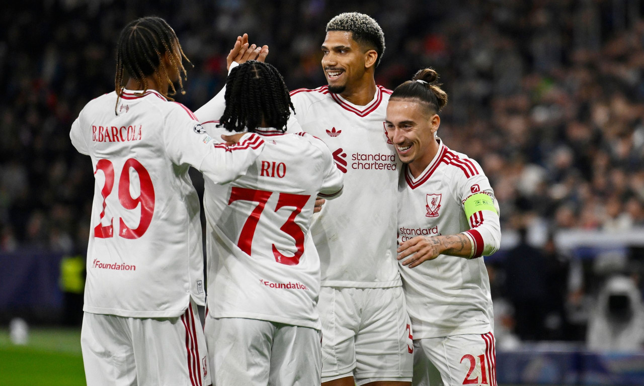 Champions League: «Εξάρα» της Λίβερπουλ με πρωταγωνιστή Τσιμίκα - Δεν τα κατάφερε η Κόμο του Δουβίκα
