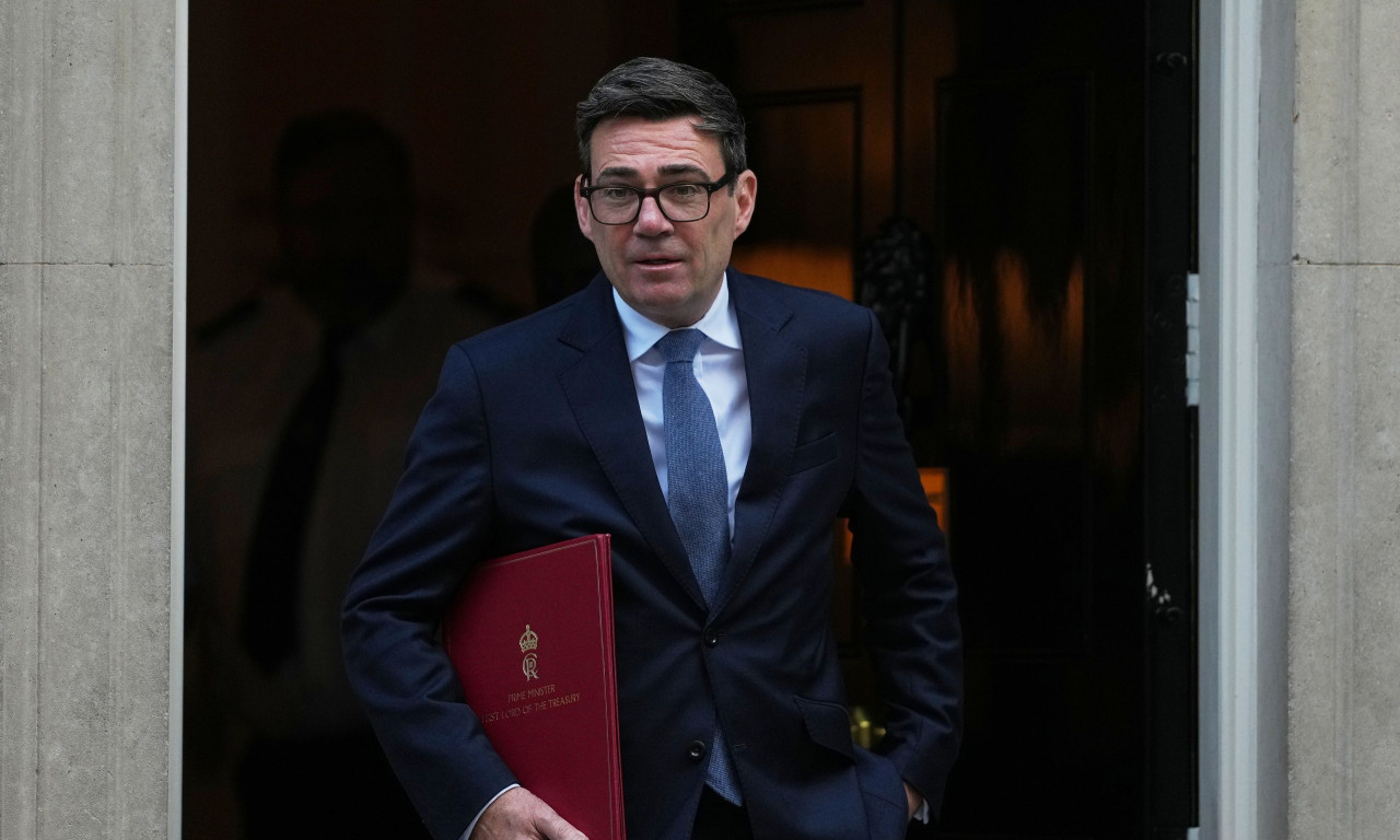 Ο πρωθυπουργός του Ηνωμένου Βασιλείου είχε δύο συναντήσεις με τον πρόεδρο της Μάντσεστερ Σίτι