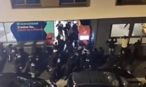 Μαρσέιγ - Ολυμπιακός: Γάλλοι χούλιγκαν εισβάλλουν σε ξενοδοχεία αναζητώντας Έλληνες οπαδούς (vids)
