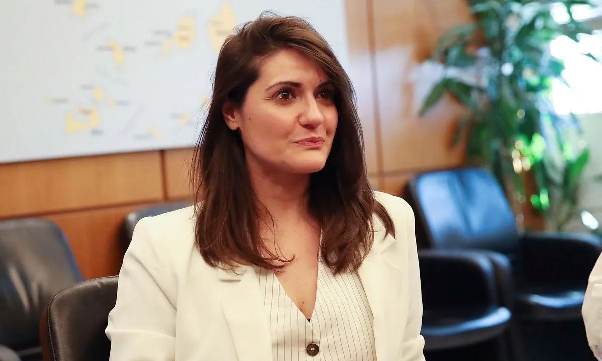 Θάνου: Ο κατ’ οίκον περιορισμός με βραχιολάκι επιλέγεται, όταν υπάρχουν σοβαρóτατες ενδείξεις ενοχής