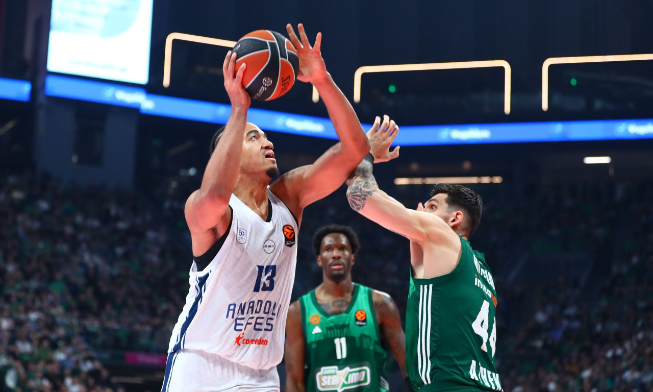 Αναντολού Εφές: Ο Ντεσέρ πάει NCAA, η τουρκική ομάδα θα πάρει 750.000 δολάρια