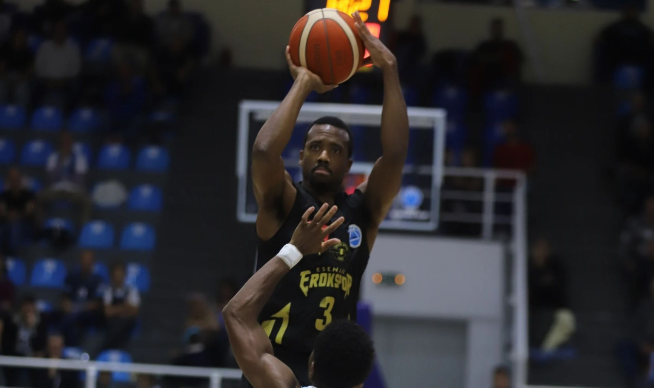 Κολοσσός - Εροκσπόρ 69-71: Η ποιότητα του ΜακΚόλουμ μίλησε στο φινάλε και «πλήγωσε» τους Ροδίτες