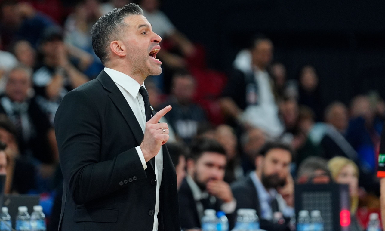 Euroleague: Χαμός στην Τουρκία με τον Αλιμπίγιεβιτς - Απείλησε και έβρισε δημοσιογράφο