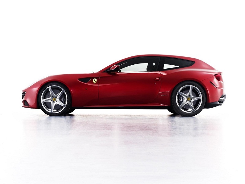 Τετραθέσια, τετρακίνητη Ferrari