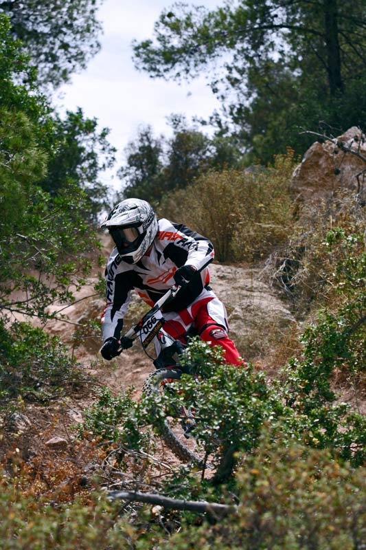 Mountain Bike Downhill: Pure escape from reality…