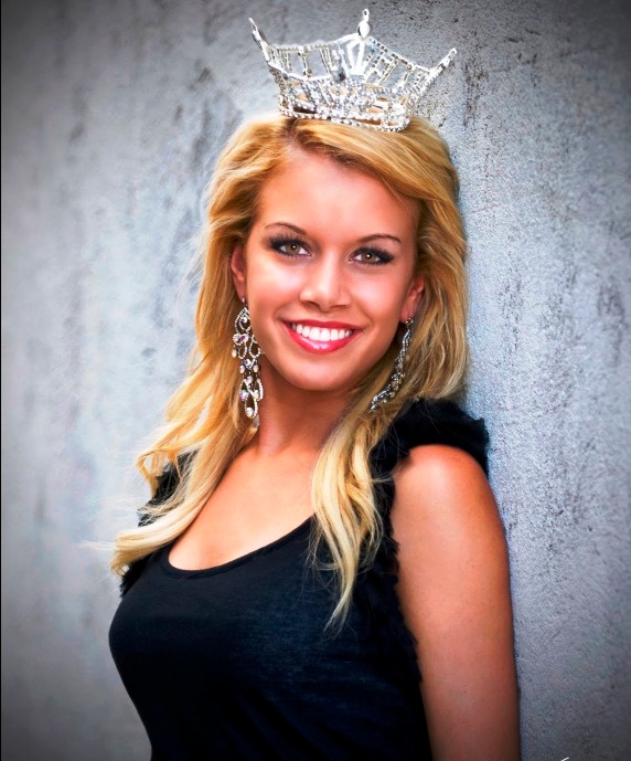 Η Miss USA γίνεται 18