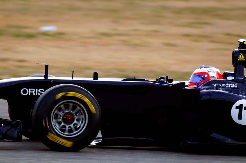 H Williams δοκιμάζει την FW33