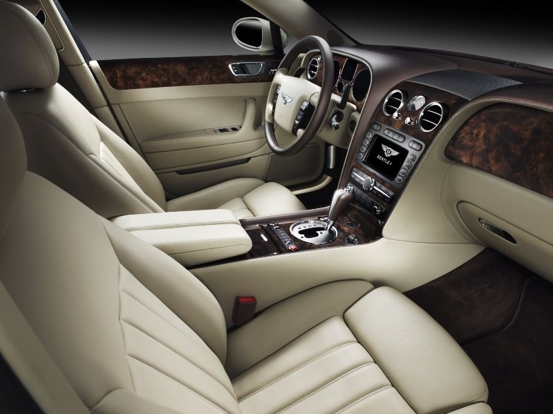 Bentley Flying Spur Arabia