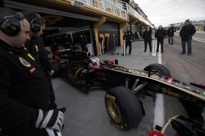 Οι εξατμίσεις της Lotus Renault