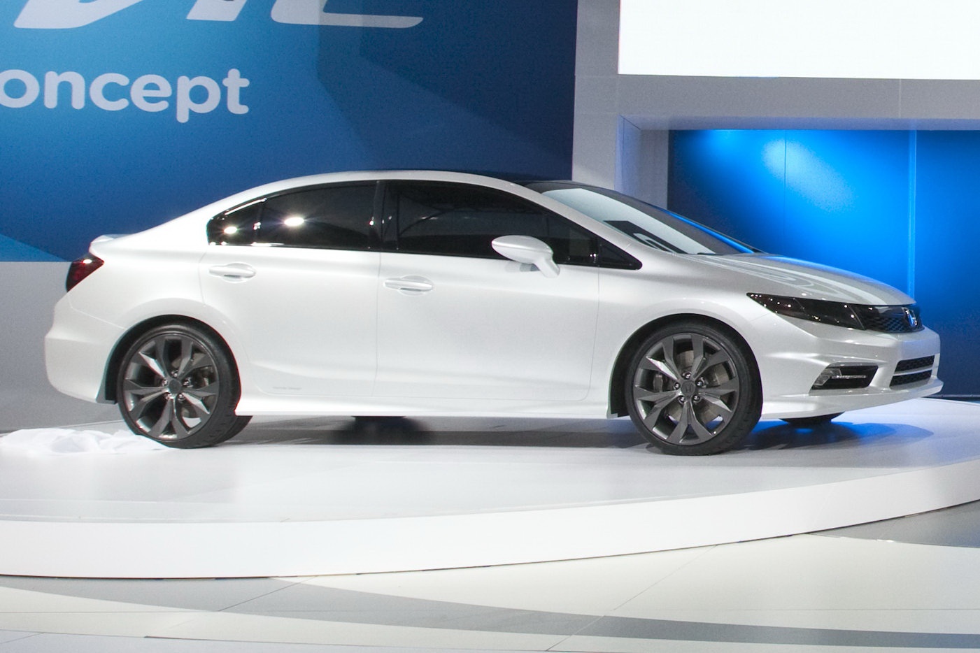 Νέο Honda Civic Concept
