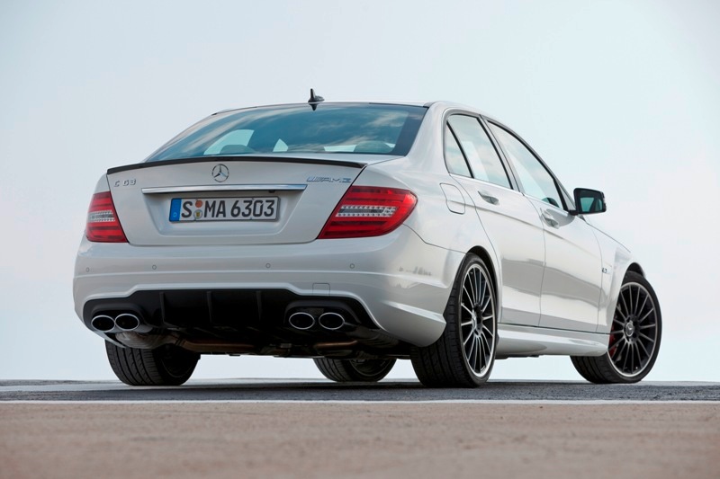 Mercedes C63 AMG
