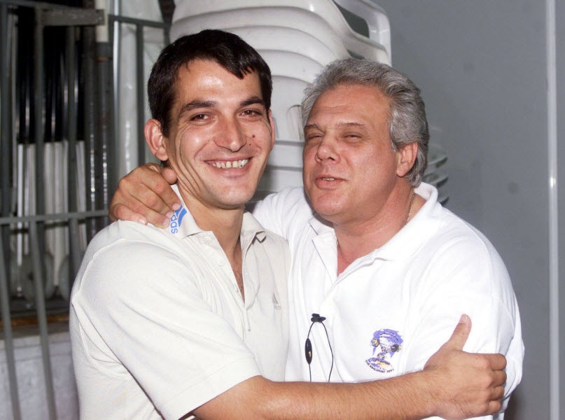 Σα να μην πέρασε μια μέρα...
