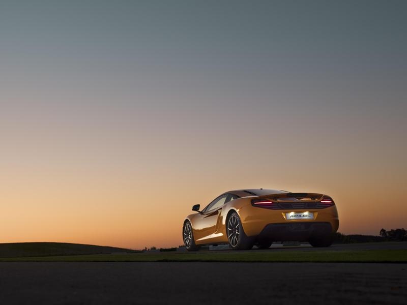 McLaren MP-12C