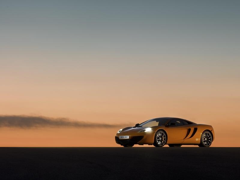 McLaren MP-12C