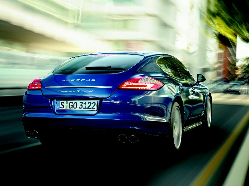 Υβριδική Porsche Panamera