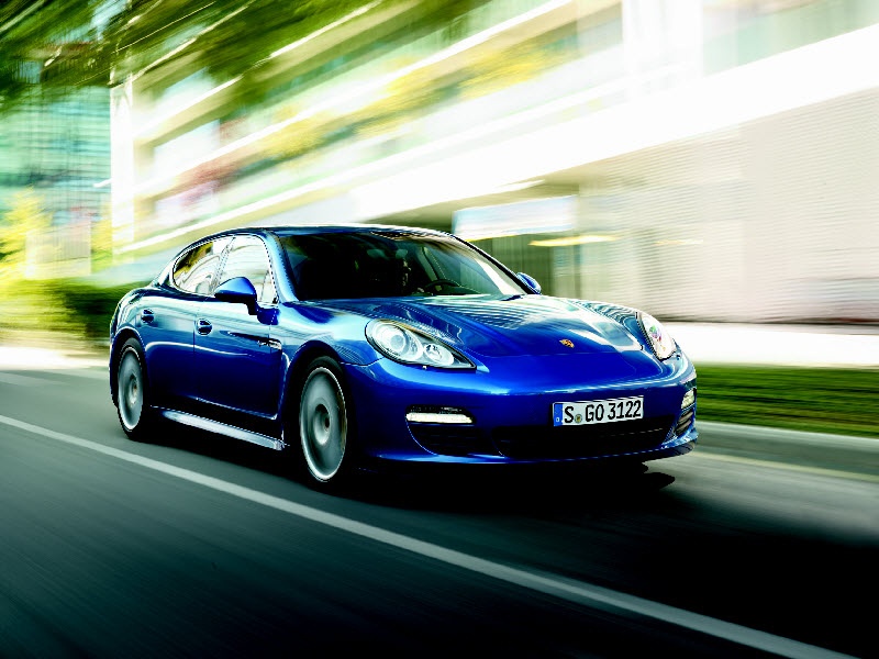 Υβριδική Porsche Panamera