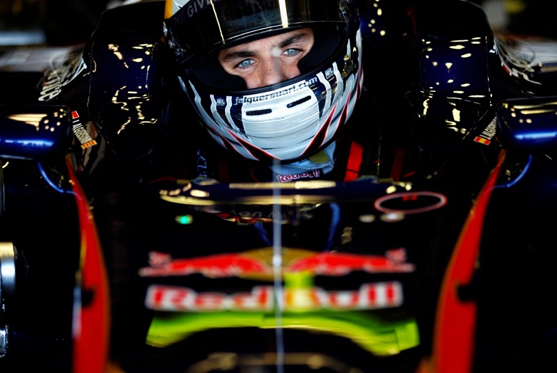 Συνέχεια στις πρωτιές για Φέτελ