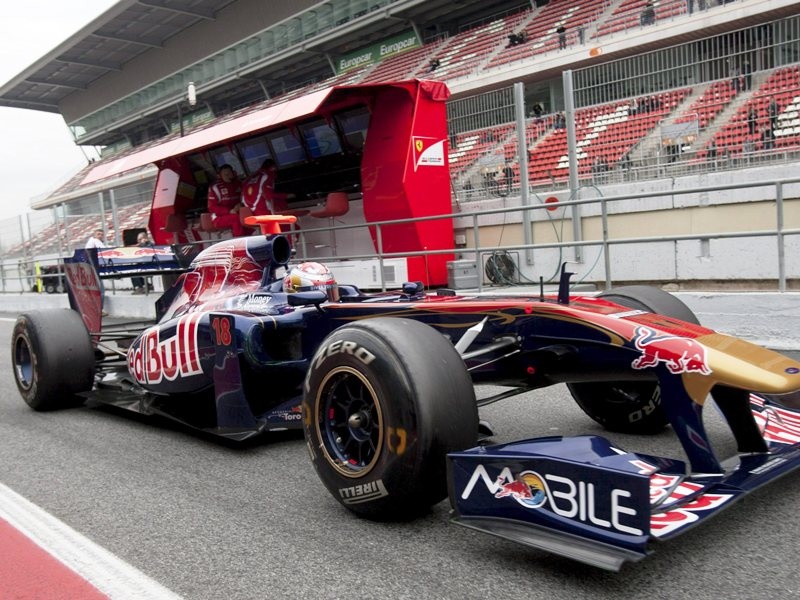 Η Red Bull στην κορυφή