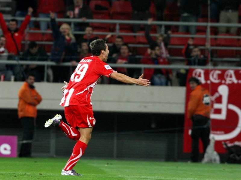 Στον... έβδομο ουρανό με εξάρα!
