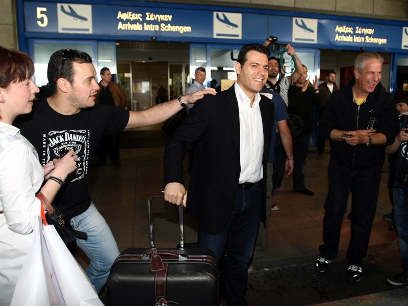 Αποθεωτική υποδοχή (photos)