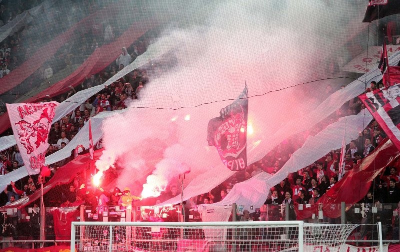 To «ερυθρόλευκο» πάρτι!(ph)