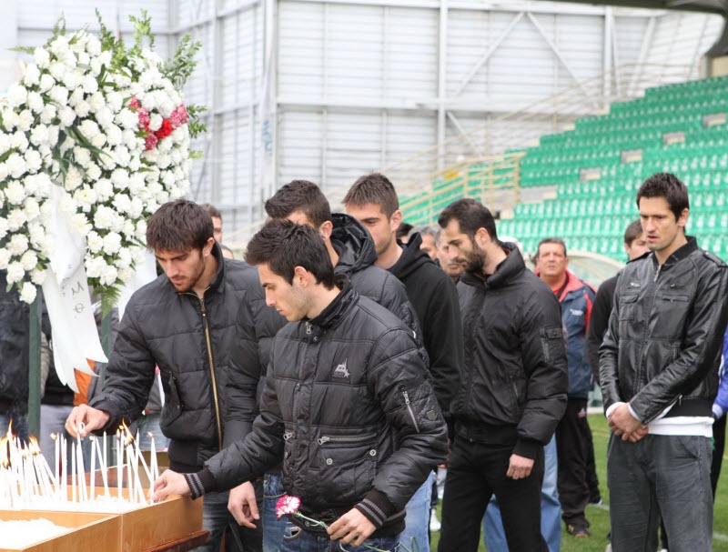 Για πάντα στην καρδιά τους (ph)