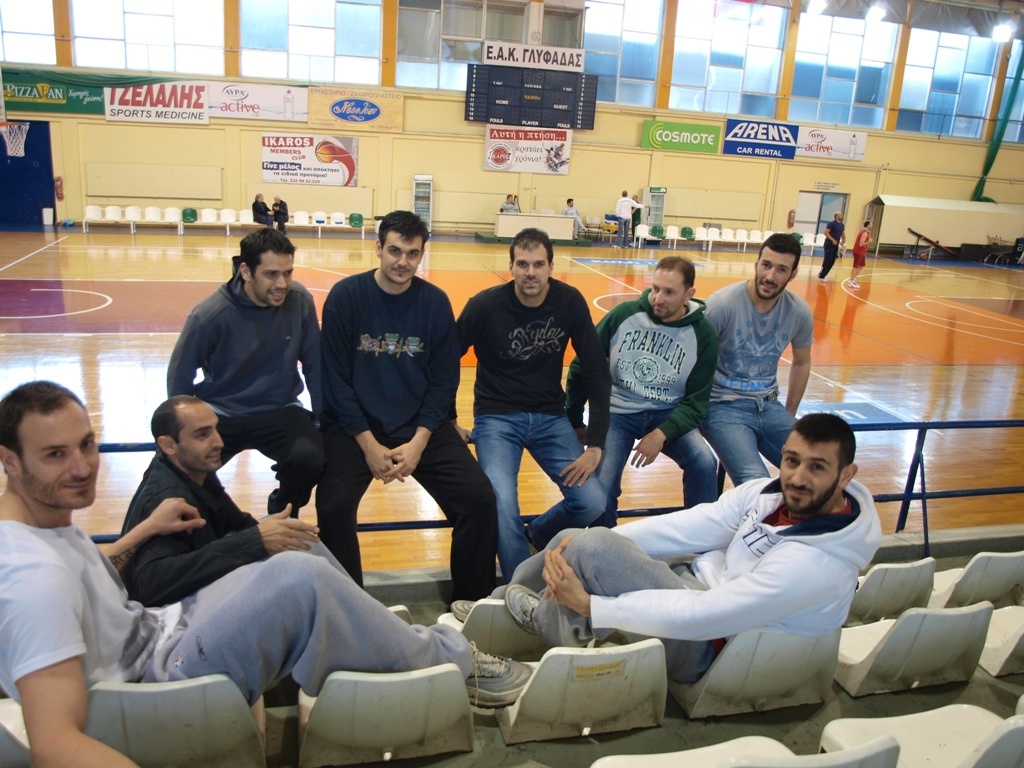 Σαν τη… μύγα μες στο γάλα (ph)