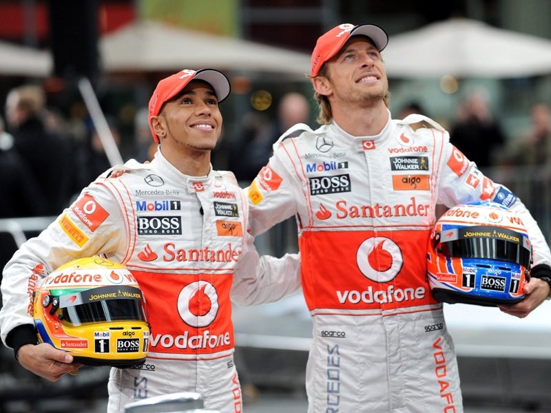 Συνεργασία Καντάφι / McLaren