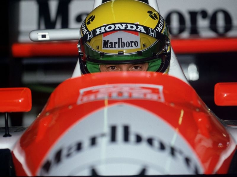 Acelera Ayrton