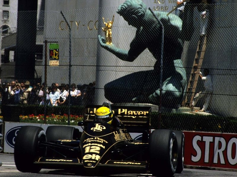 Acelera Ayrton