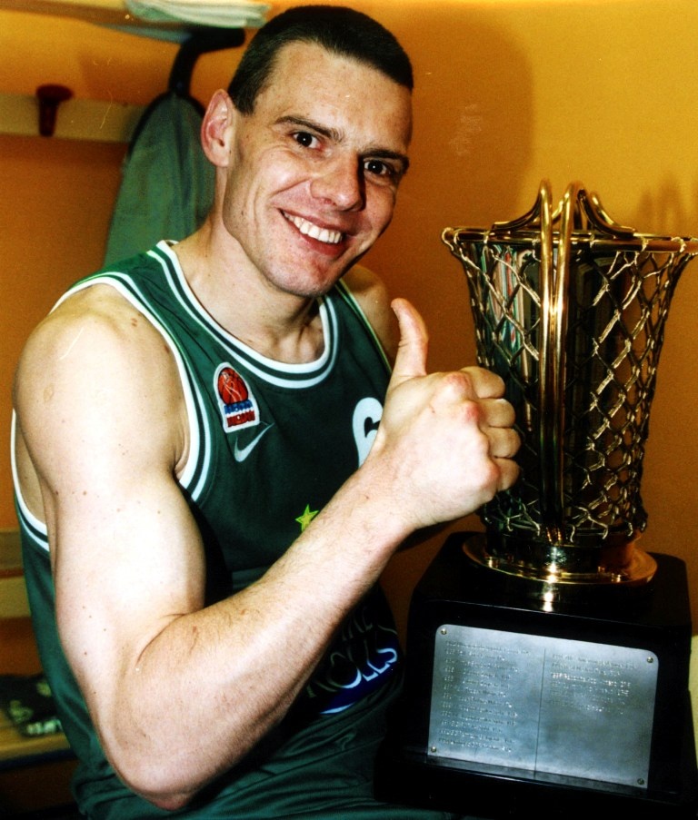 Κάτας ο… δήμιος της Μακάμπι (ph+vd)