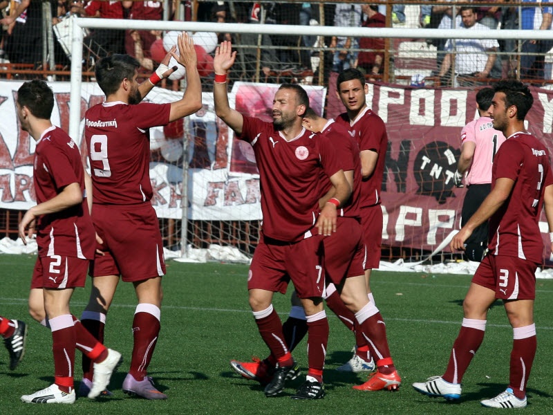 «Βυσσινί» πάρτι στον Κορυδαλλό