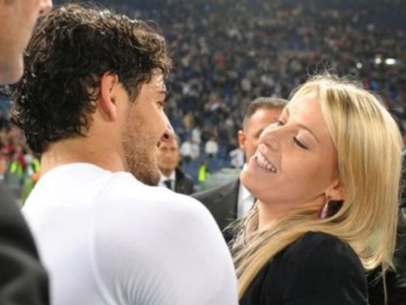 Η αγκαλιά στον Πάτο (pics)