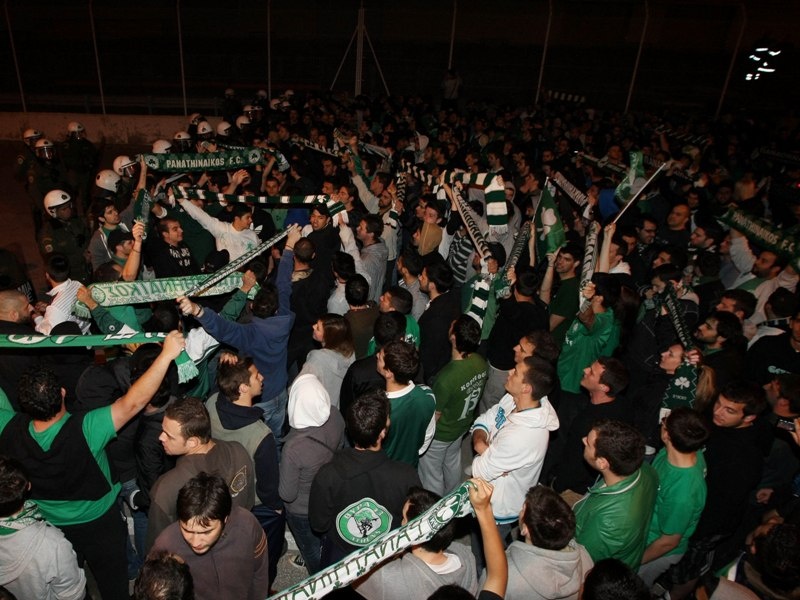 «Είσαι τρέλα με το 6ο στη φανέλα» (ph+vd)