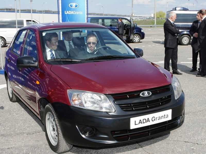 Το νέο Lada Granta