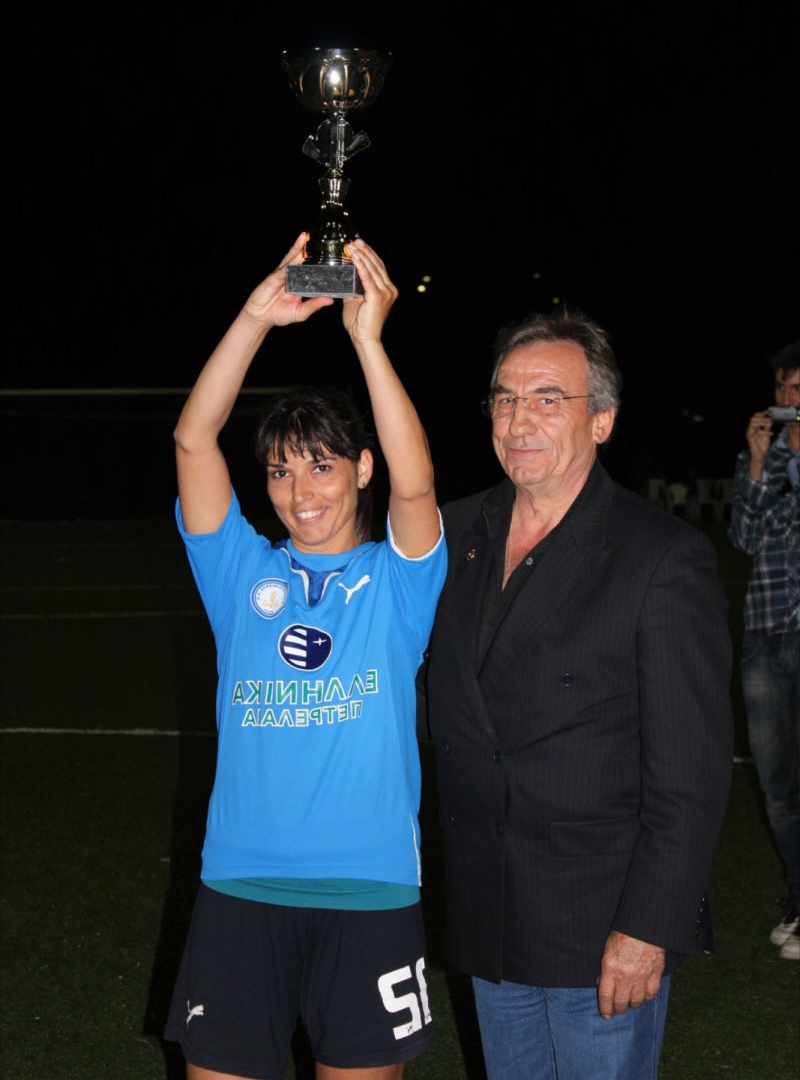 Σάρωσε η διοργανώτρια! (ph)