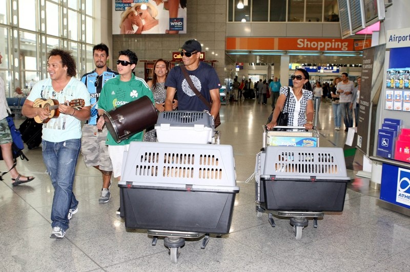 Αποθέωση πριν την απογείωση!