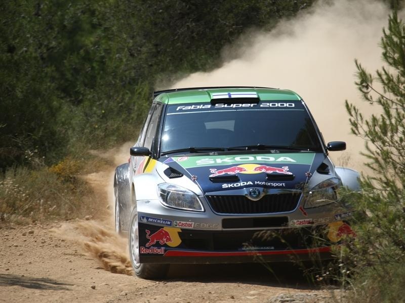 Τα πρώτα περάσματα