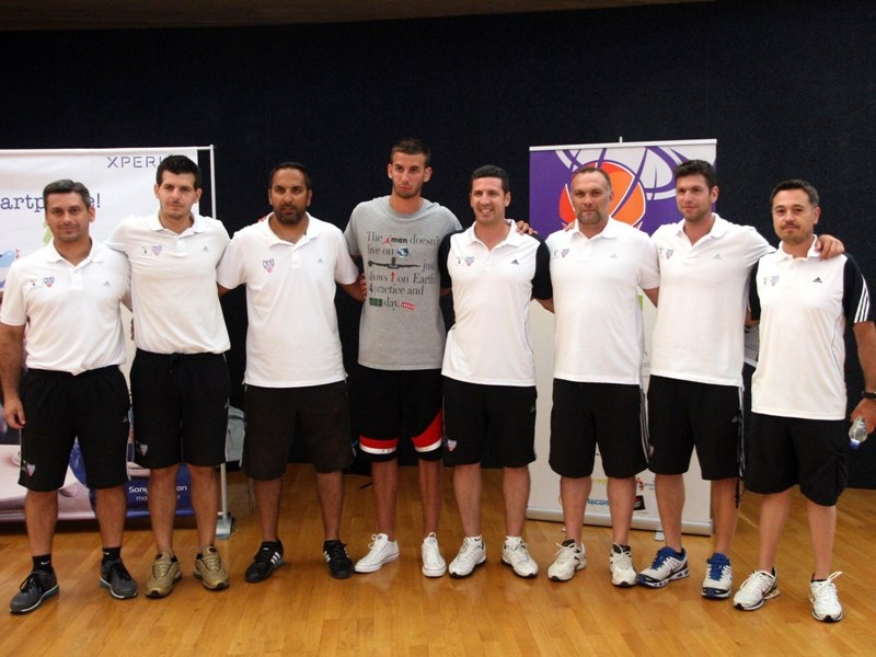 Παρέα με τον Γιάνκοβιτς!