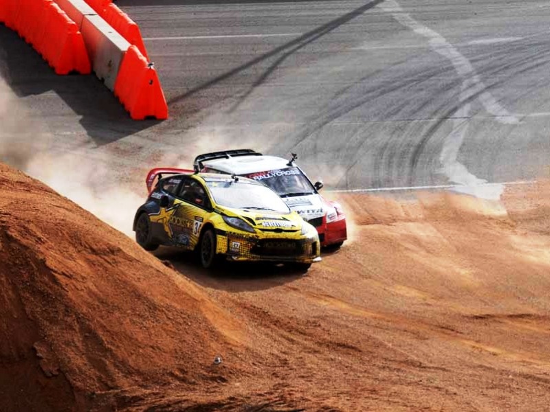 Fiesta στο Rallycross (video)
