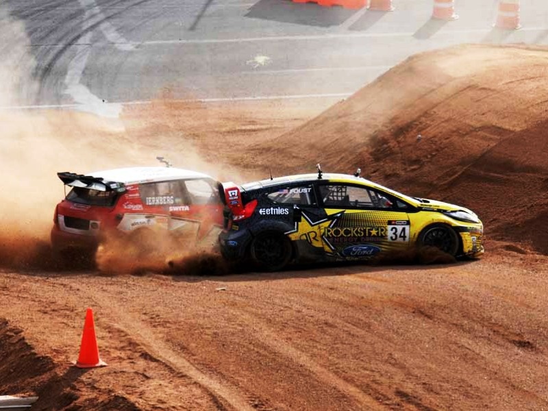 Fiesta στο Rallycross (video)