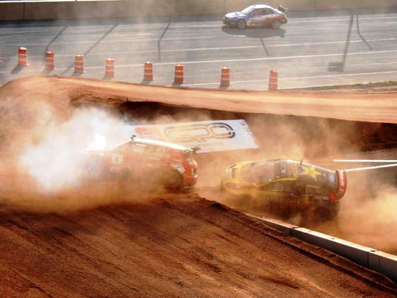 Fiesta στο Rallycross (video)