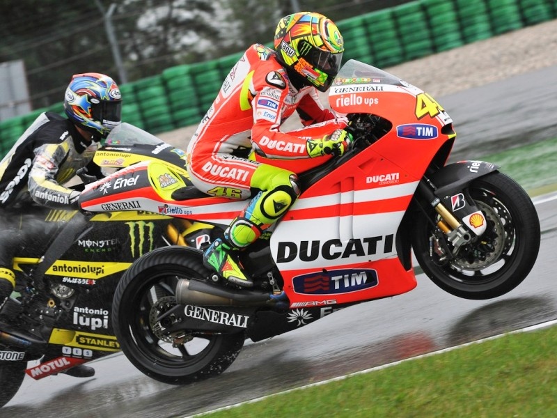 MotoGP: Ο Σιμονσέλι στη βροχή