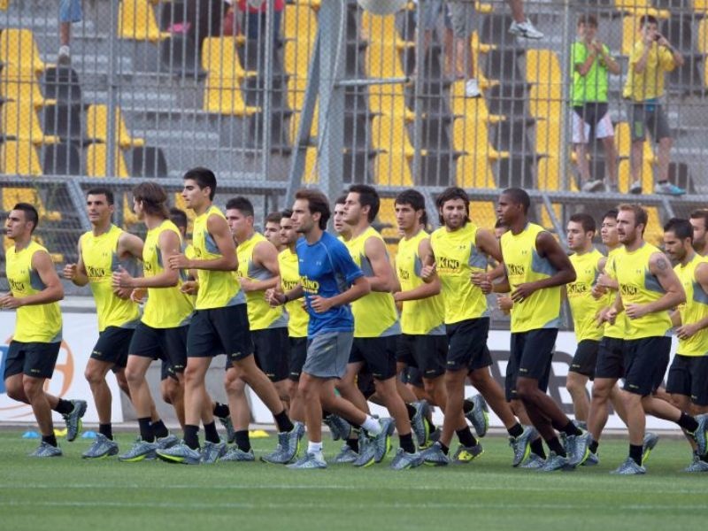 Κοσμοσυρροή στο «Βικελίδης»!