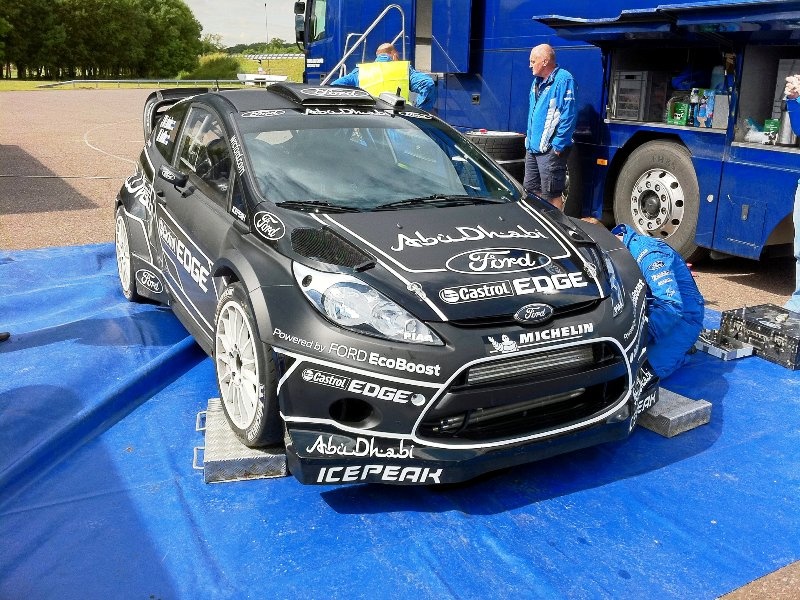 Μαύρο είναι το χρώμα