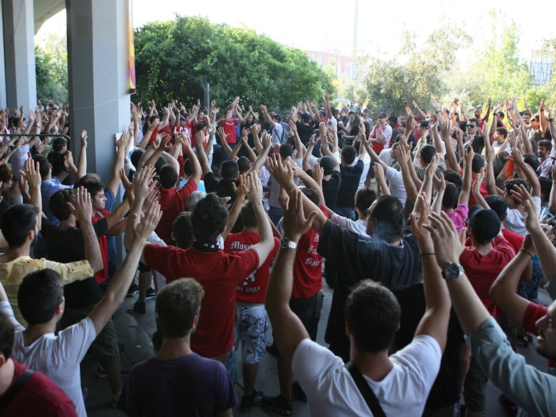 «Για πάντα στο Λιμάνι, Αγγελόπουλοι»