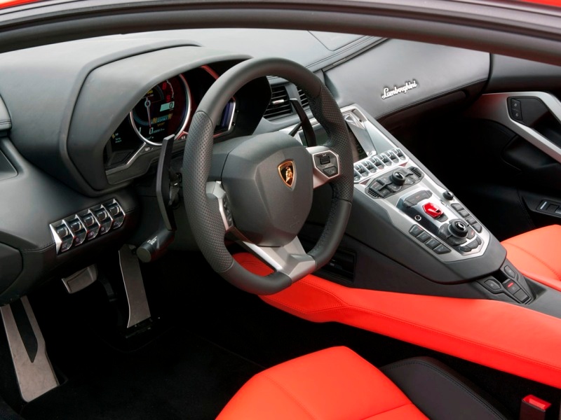 Lamborghini Aventador