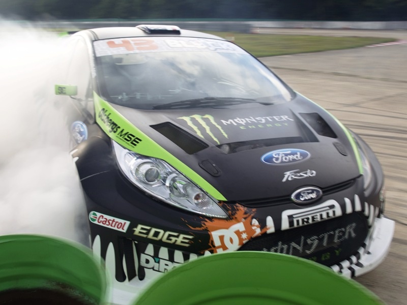 Παγκόσμια περιοδεία Gymkhana