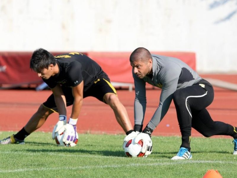 Τους τρέχει ο Τσιώλης!