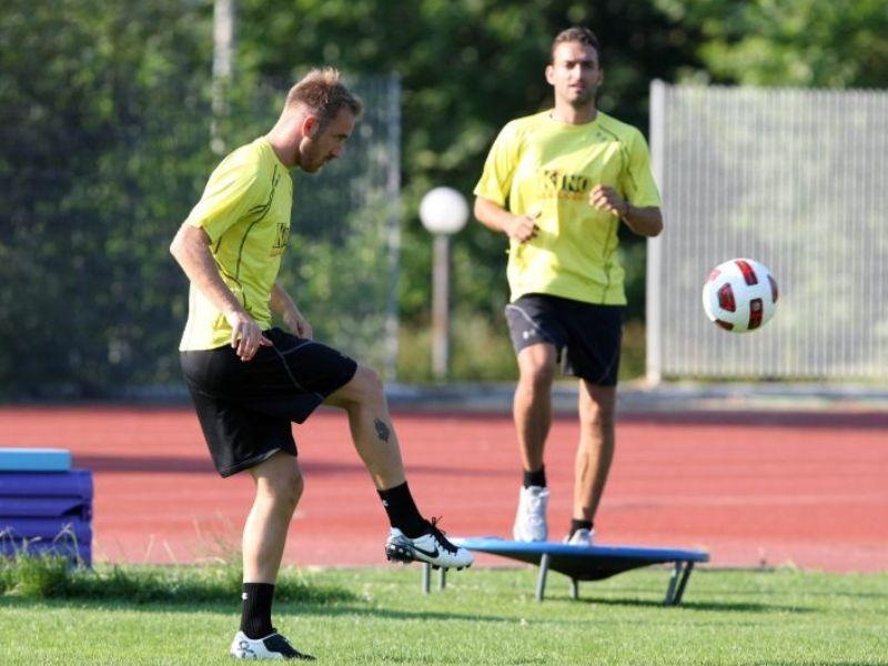 Τους τρέχει ο Τσιώλης!